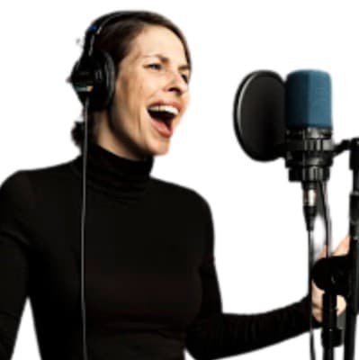 Lili Wexu Voiceovers logo